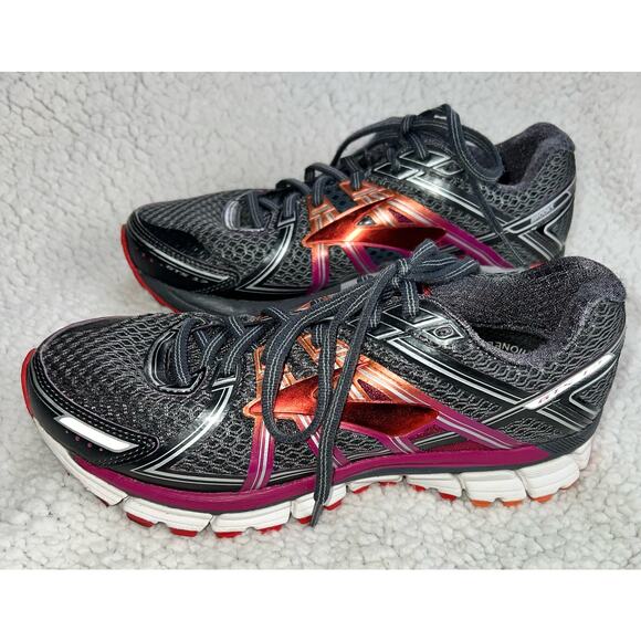 Brooks GTS 17 Running Shoe grey and pink - size 8 - L2 - Picture 2 of 10